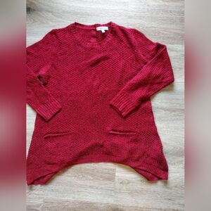Cozy Women's Crimson Crewneck Sweater with Front Pockets